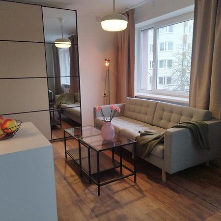 Cozy Apartment Near The Sea Таллин Экстерьер фото